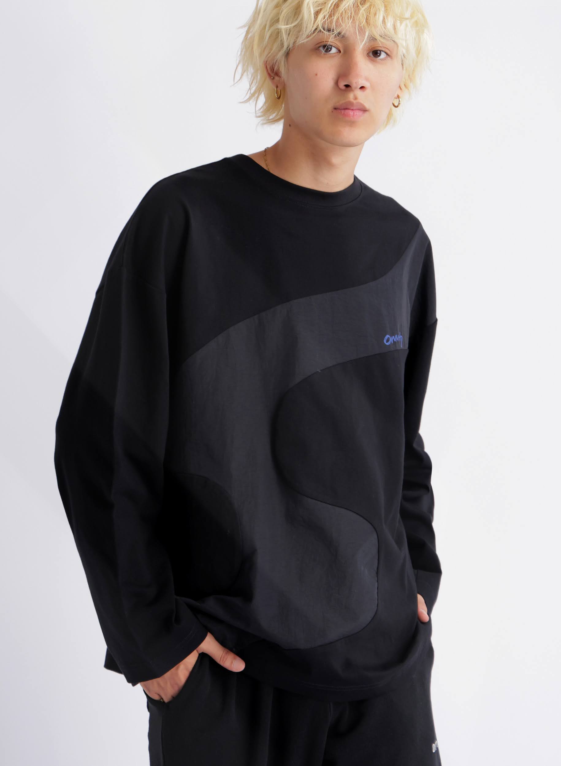 owt-0030-black-15