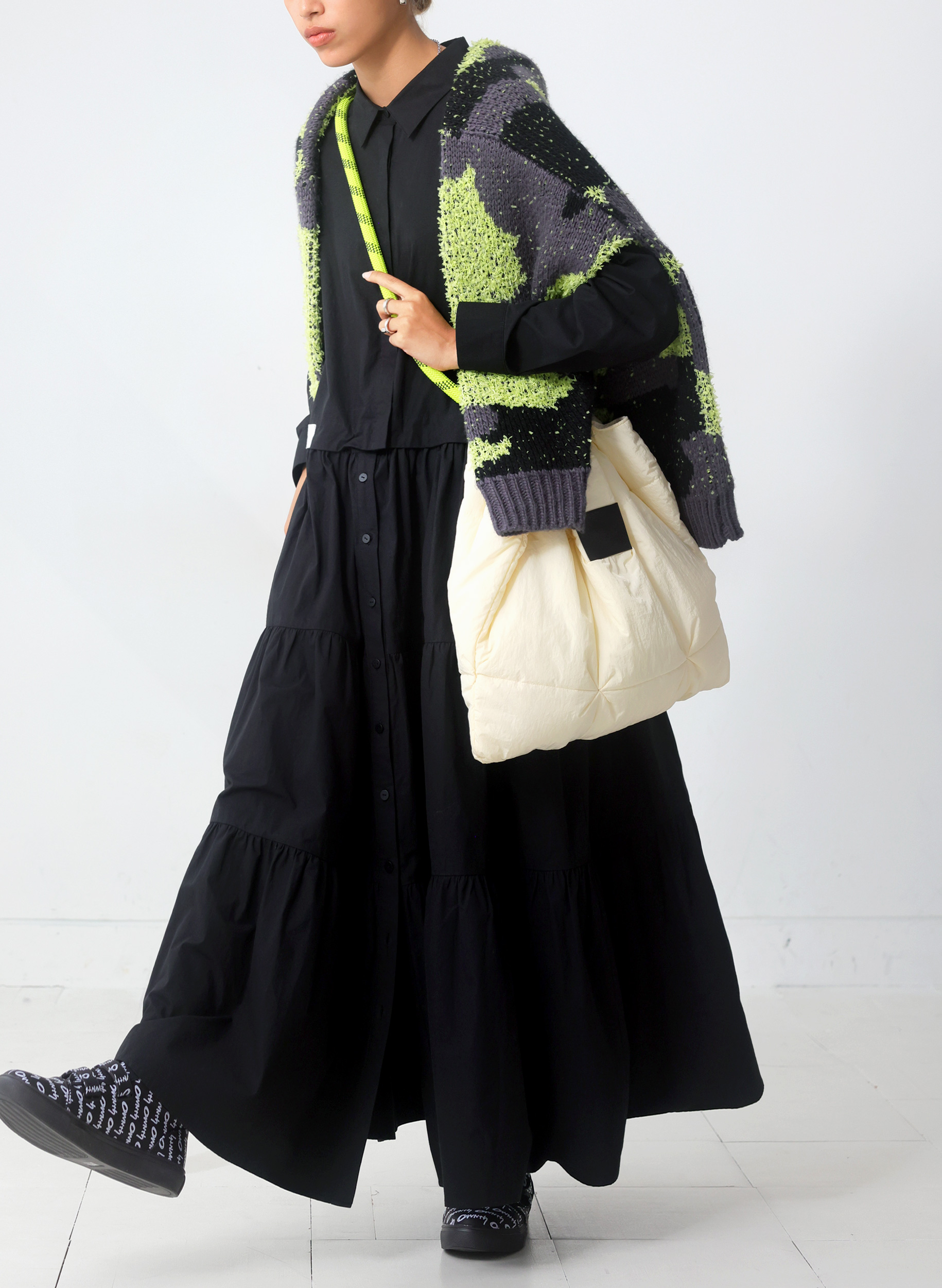 owt-5003-black-6